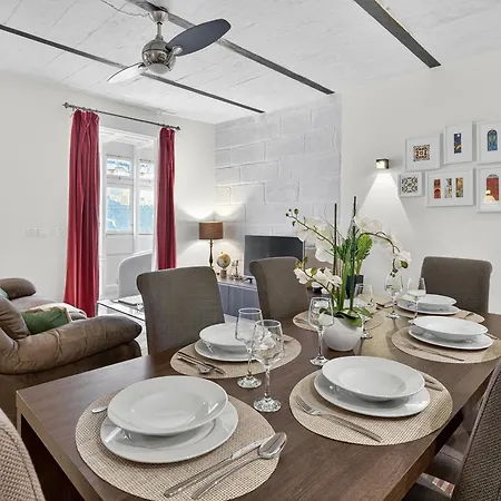 Apartment Two-bedroom Retreat